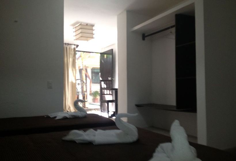 La Flaca Hotel & Restaurante