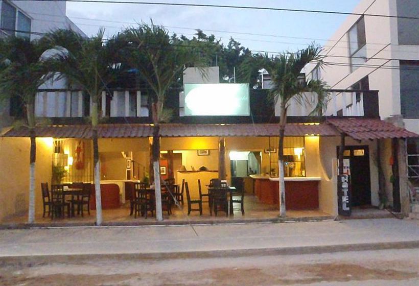 La Flaca Hotel & Restaurante