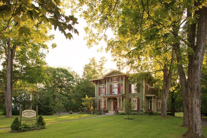 مبيت وإفطار Landmark Inn