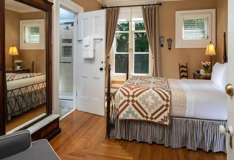 مبيت وإفطار Landmark Inn