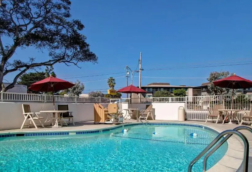Motel 6 Monterey, Ca