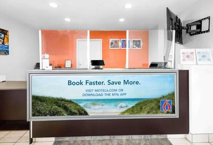 Motel 6 Monterey, Ca