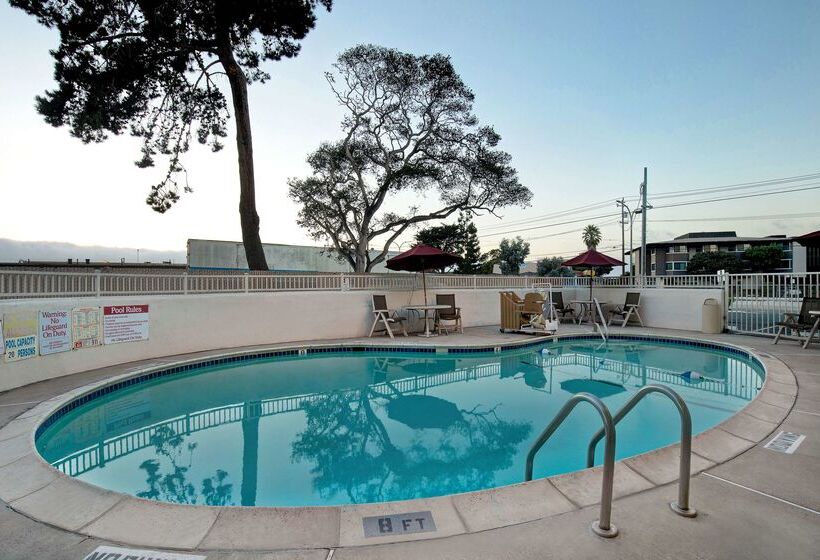 Motel 6 Monterey, Ca