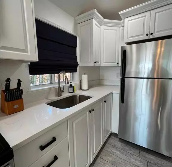 汽车旅馆 Blue Waters Treasure Island