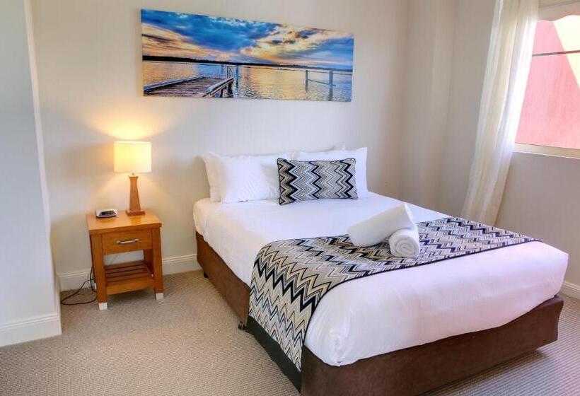 Northpoint Apartments