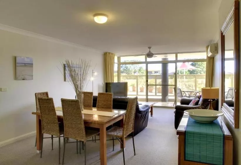 Northpoint Apartments