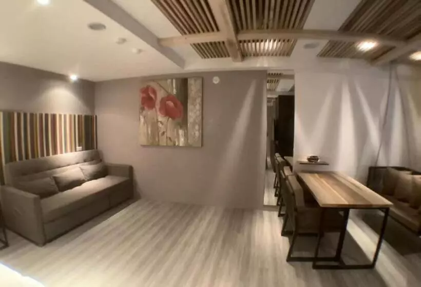 Ouge Motel Kaohsiung