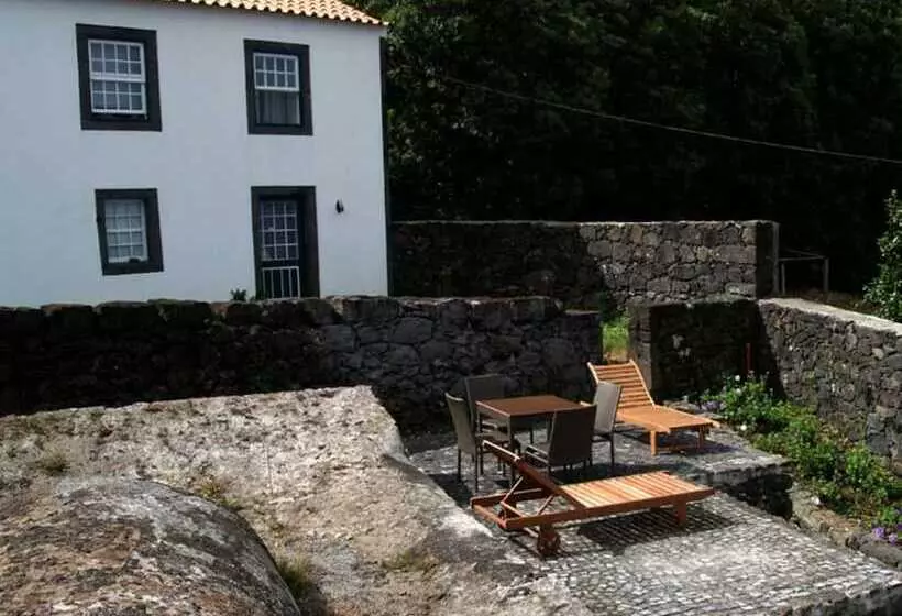 پانسیون Casa Do Comendador