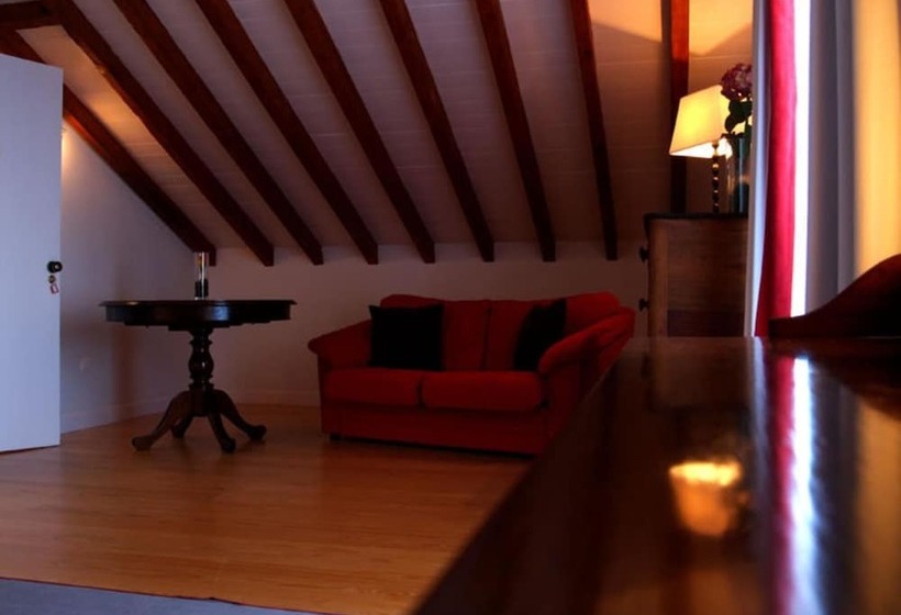 بنسيون Casa Do Comendador