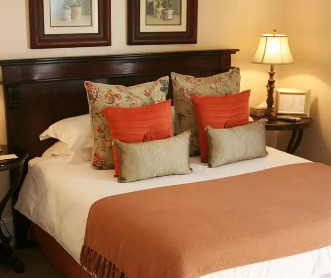 פנסיון Goble Palms Guest Lodge & Urban Retreat