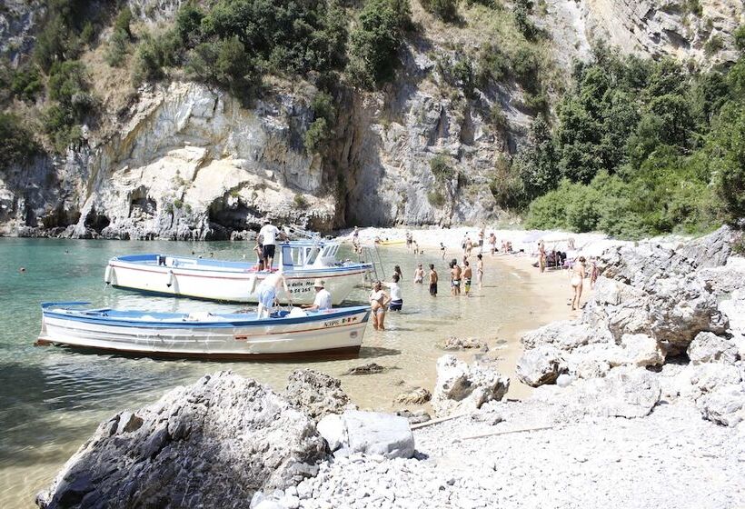 Resort Baia Del Silenzio