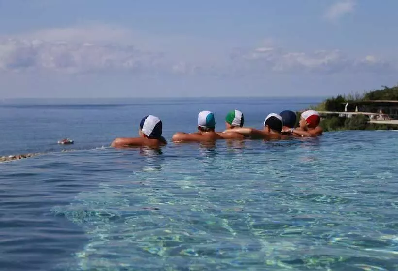 Resort Baia Del Silenzio