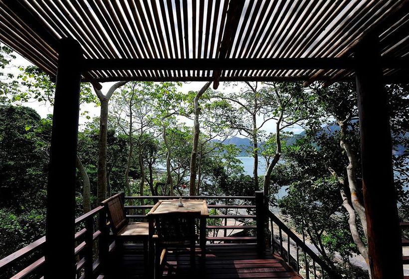 Sunwaree Phi Phi Resort