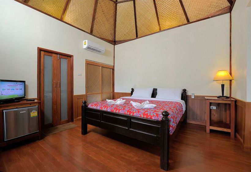 Sunwaree Phi Phi Resort