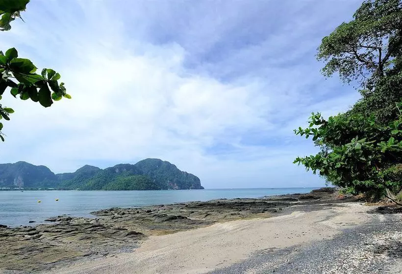 Sunwaree Phi Phi Resort