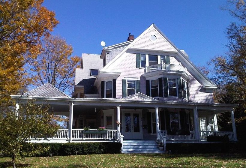 The Catskills Bed & Breakfast & Spa