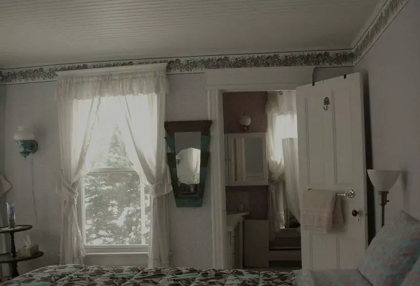 The Catskills Bed & Breakfast & Spa