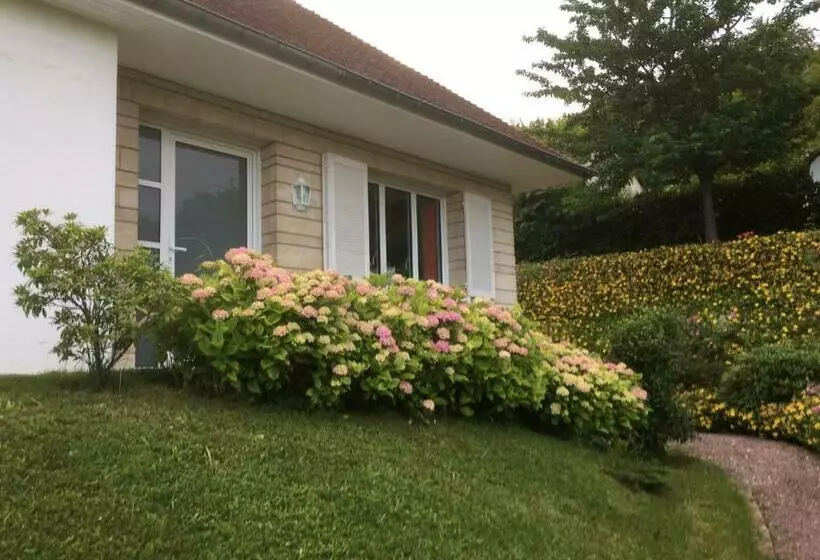 Aamiaismajoitus (B&B) Chambre Ambiance Campagne Chic