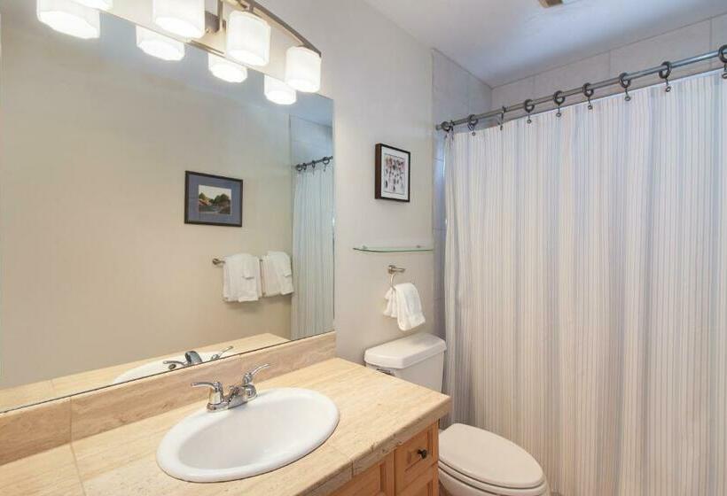 בית מלון כפרי Coronet Creek Retreat