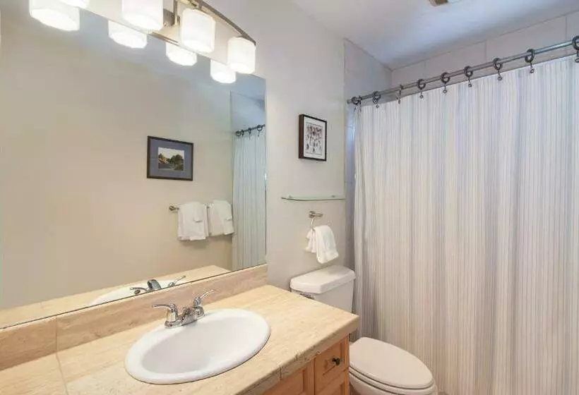 هتل Coronet Creek Retreat
