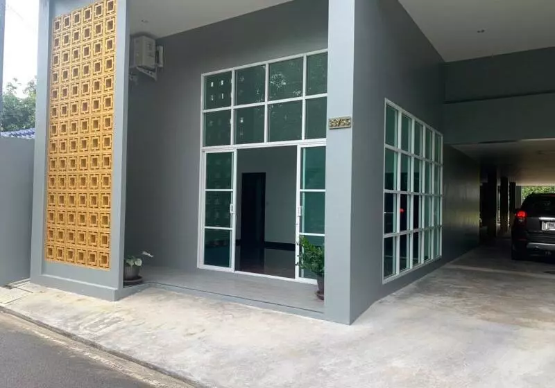 Hotel Le'da Private