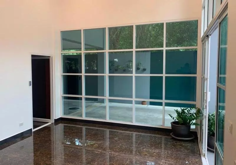 Hotel Le'da Private