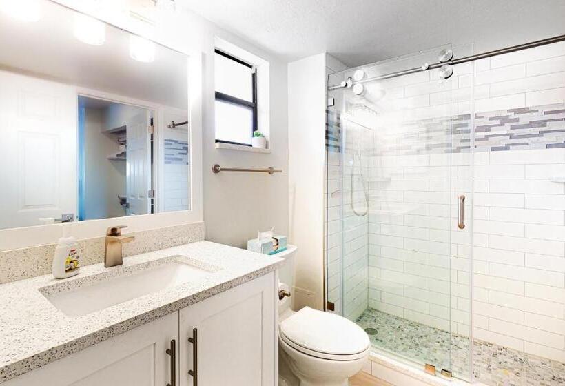 فندق Sand Dollar