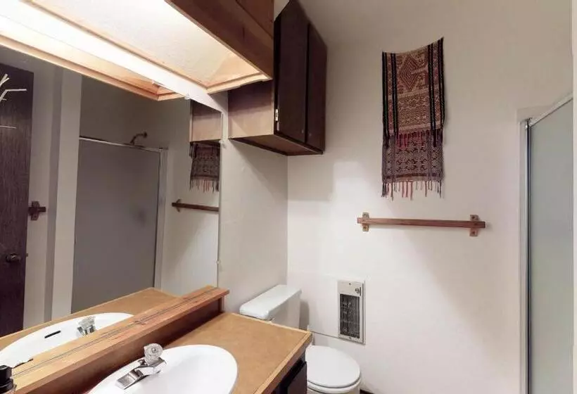 ホテル Shaver Haven Condominium