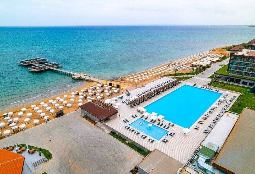 هتل The Arkin Iskele