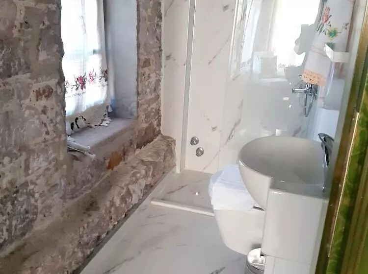 هتل Yesil Konak Ayvalik