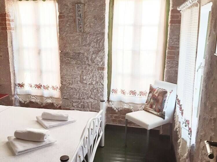 هتل Yesil Konak Ayvalik