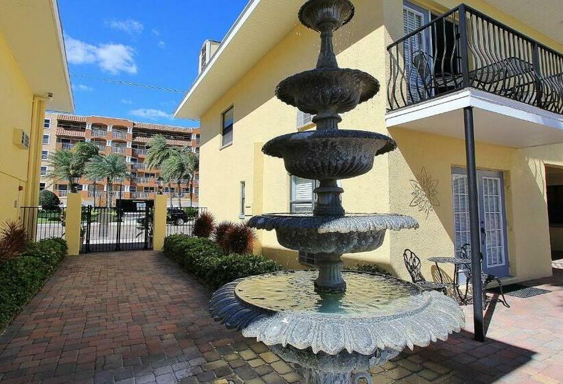 فندق Royal Orleans 111