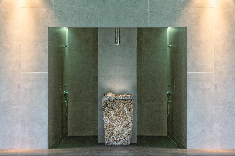 Отель The Club House