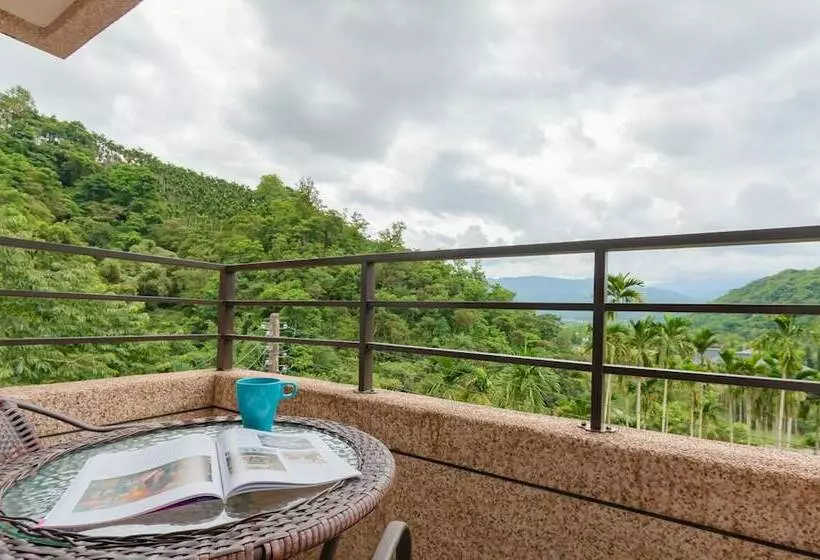 هتل Atayal Villa