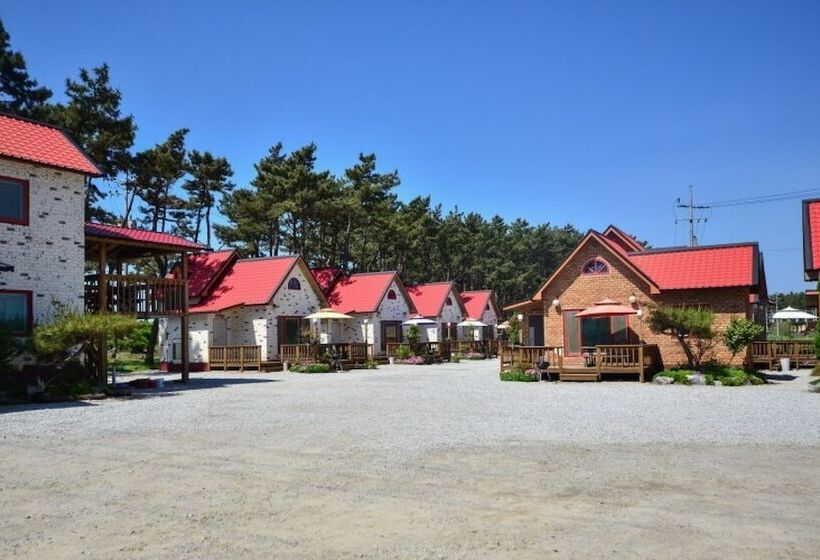 בית מלון כפרי Gochang Merpang Pension