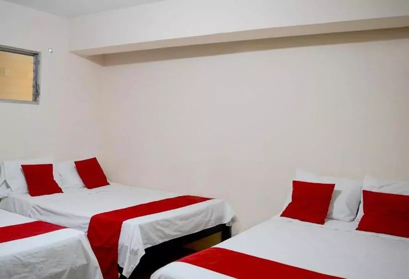 Hotelli Rosa Del Alba