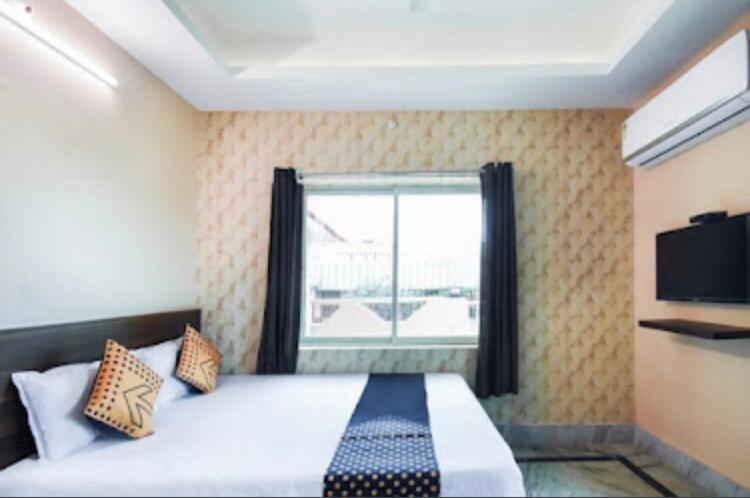 Отель Royal Beach International