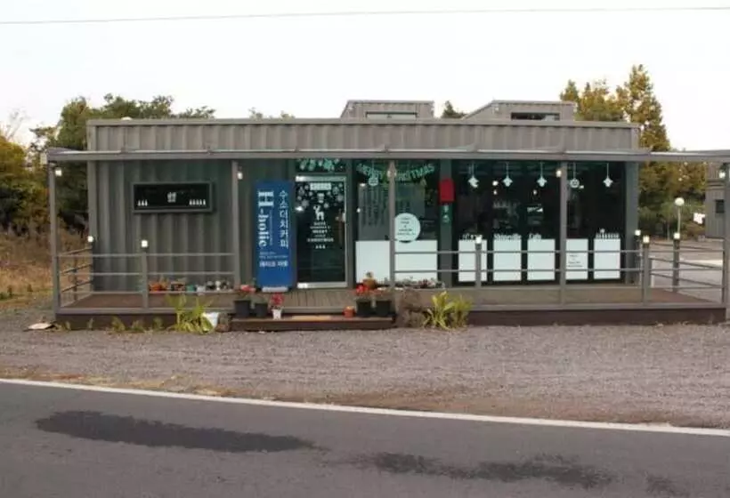 ホテル Seogwipo Shineville Pension