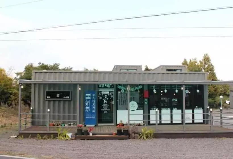 ホテル Seogwipo Shineville Pension
