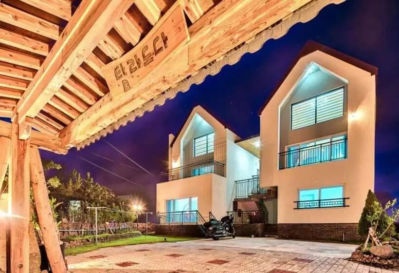 ホテル Seogwipo Tamradoda Pension