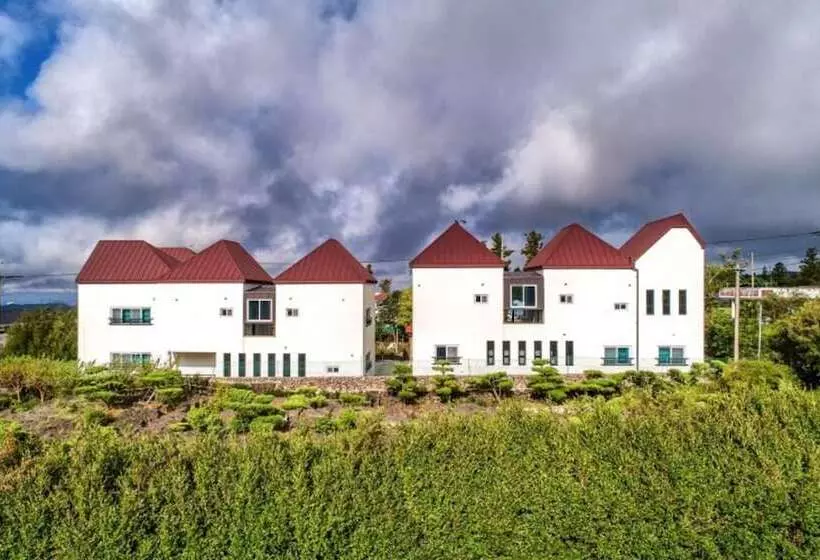ホテル Seogwipo Tamradoda Pension