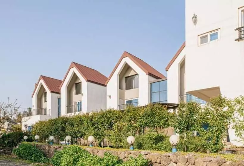 ホテル Seogwipo Tamradoda Pension
