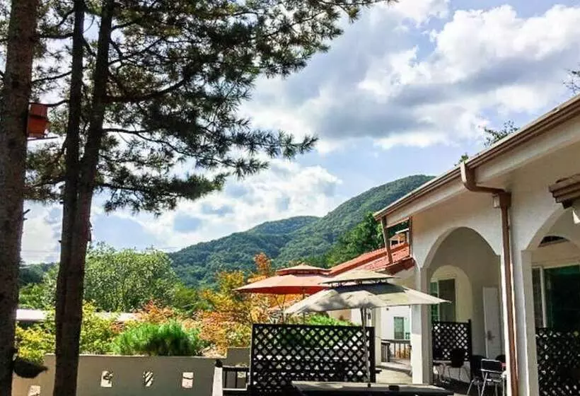 Hotelli Yangpyeong Notobook Pension