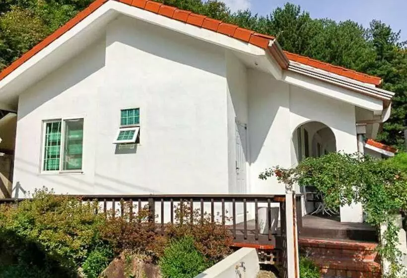 Hotelli Yangpyeong Notobook Pension