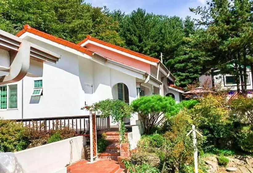 Hotelli Yangpyeong Notobook Pension