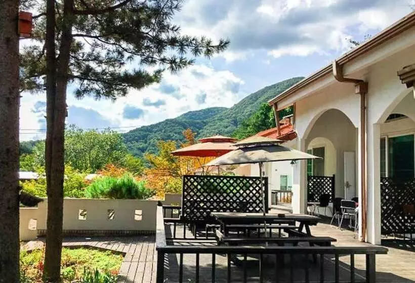 Hotelli Yangpyeong Notobook Pension