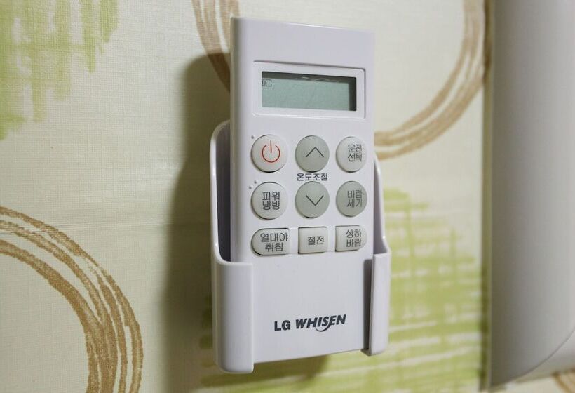 Jeungpyeong Gallery Self Checkin Motel