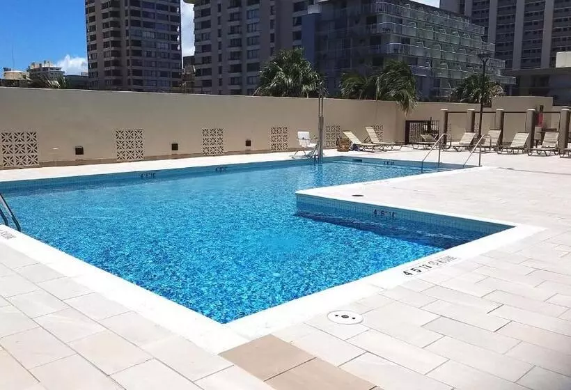 Waikiki Kuhio 1 Bedrm Apt, Ocean View, Free Parking & Wifi