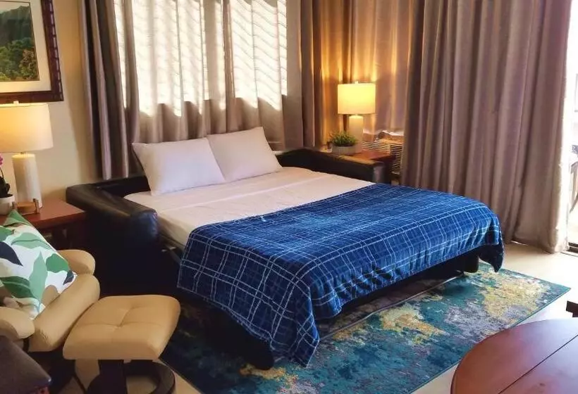 Waikiki Kuhio 1 Bedrm Apt, Ocean View, Free Parking & Wifi
