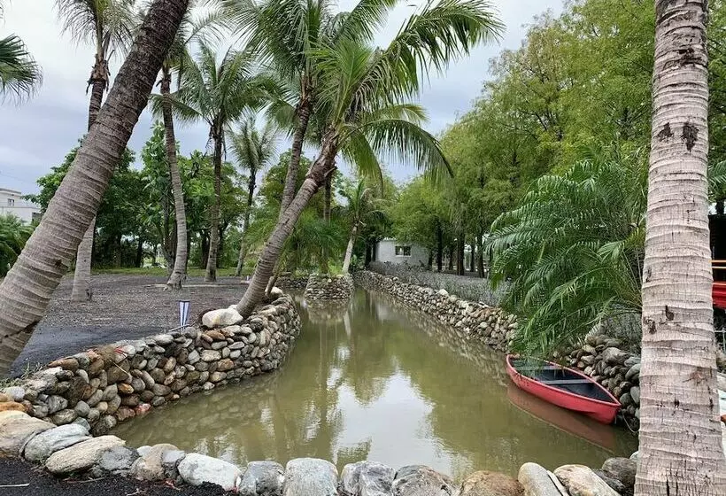 هتل Bali Slow